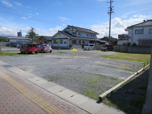 本町　駐車場（１）