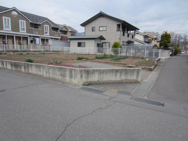 新子田 依田売り土地